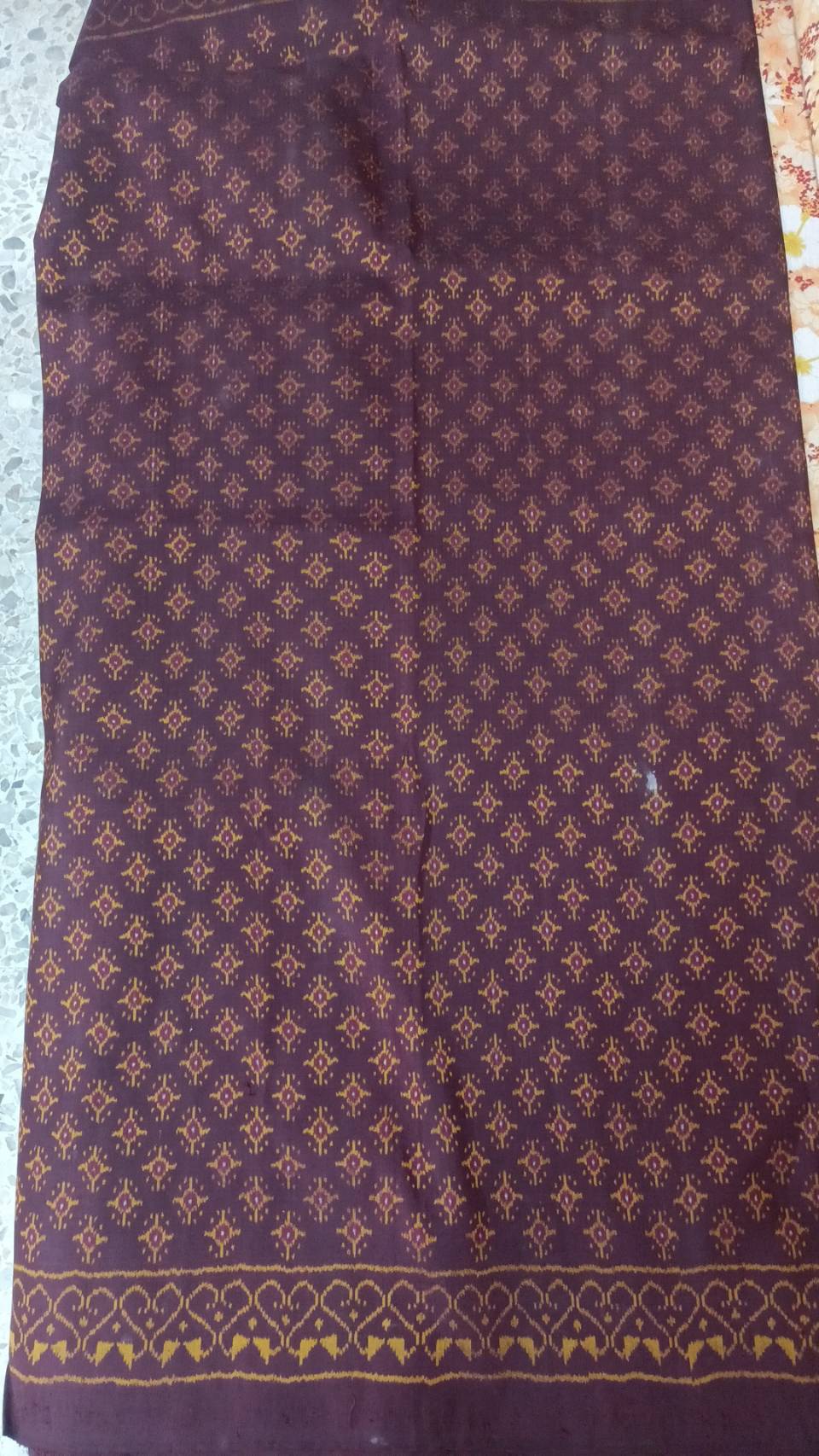 ผ้าไหมมัดหมี่ลายตำบลเขวาสินรินทร์