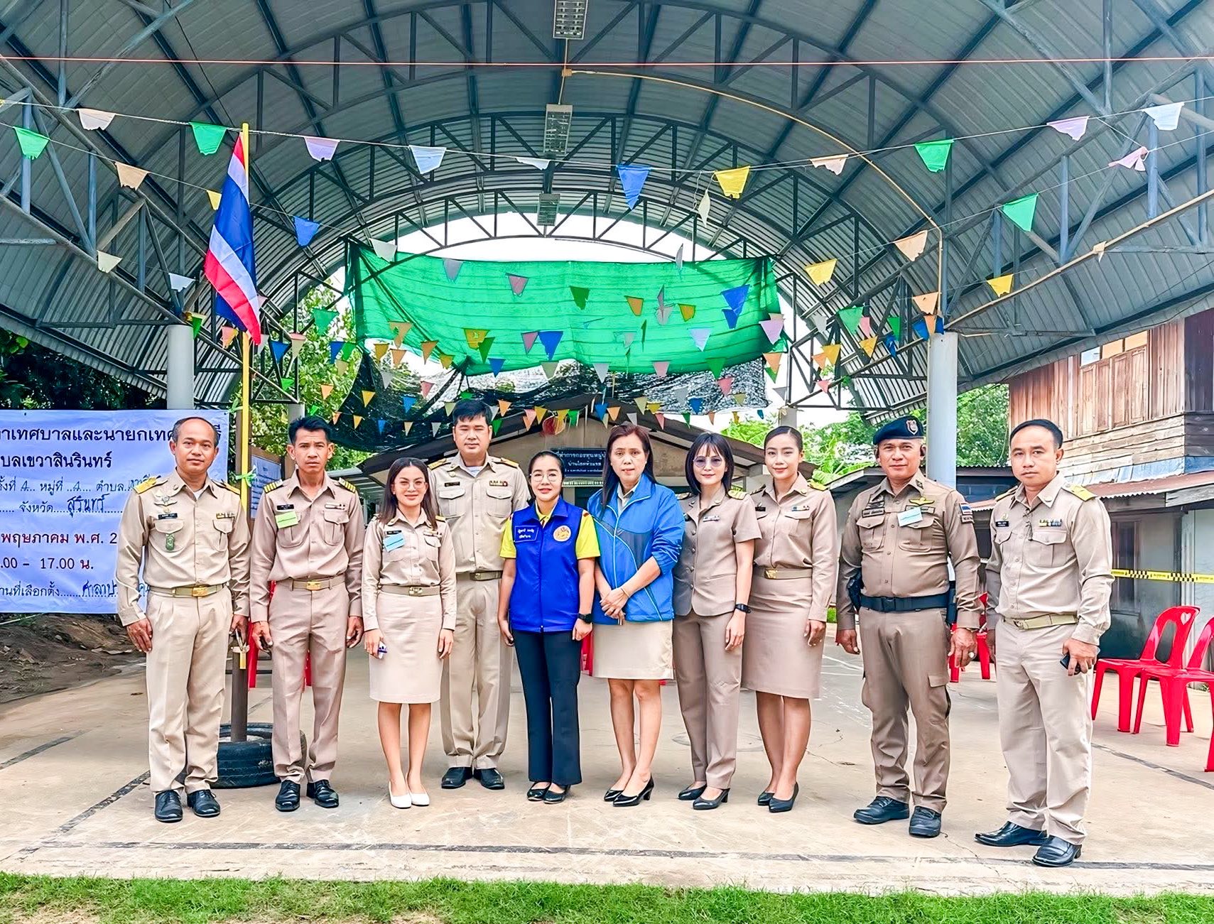 คณะกรรมการฝ่ายตรวจหน่วยเลือกตั้ง ออกตรวจหน่วยเลือกตั้งที่ 1-6 เขตที่ 1 และหน่วยเลือกตั้งที่ 1-6 เขตที่ 2