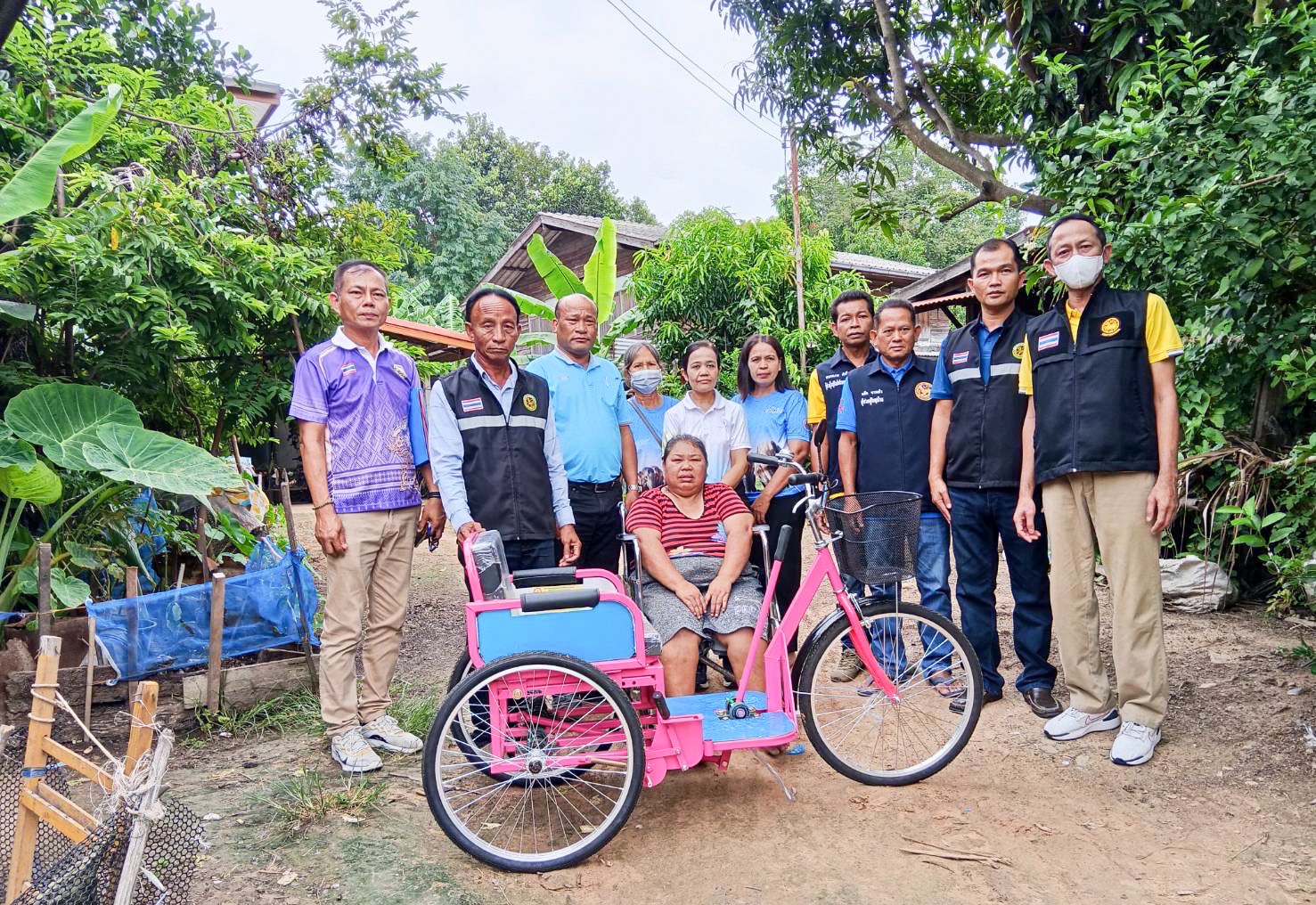 ส่งมอบกายอุปกรณ์ 